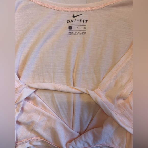 NIKE Dri-Git Twist Keyhole Back Tank - Picture 3 of 4